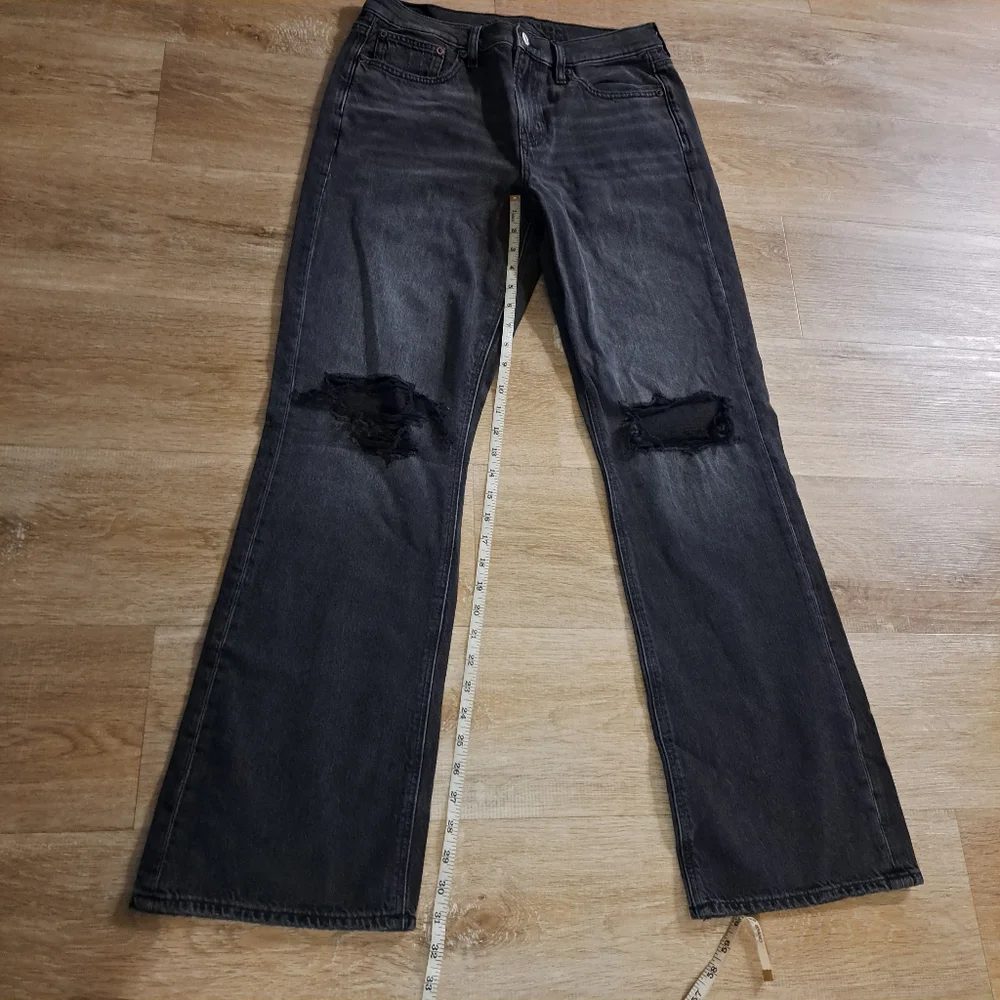 American Eagle Rocker Black Bootcut Distressed Jeans Women's Size 8 NWOT